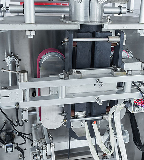 p02 2 VFFS01 CB 420pv 1