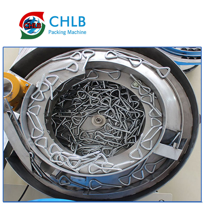 CB 320 三盘五金配件包装机主图 09