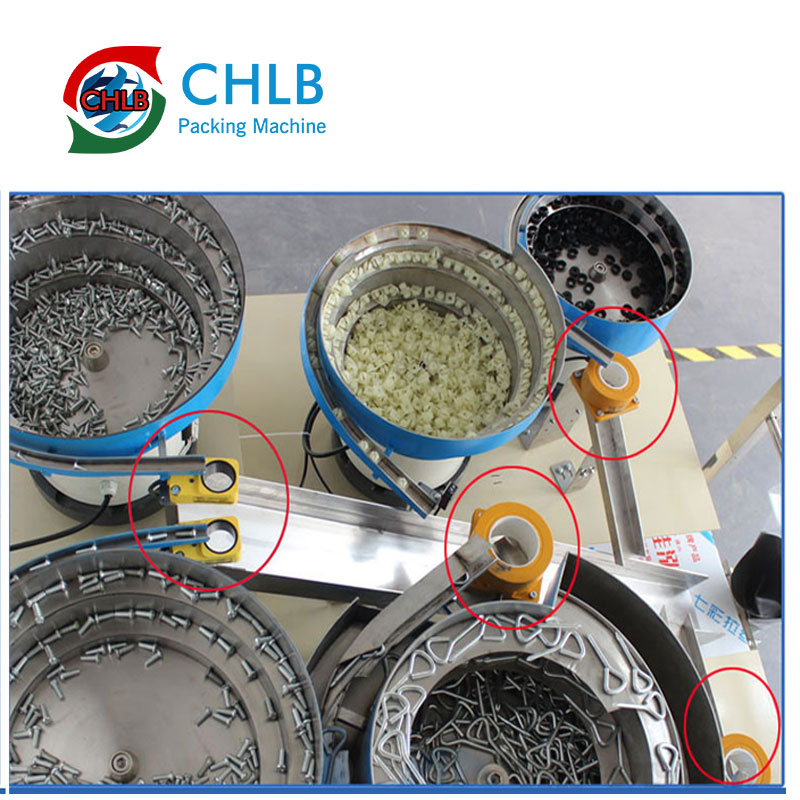 CB 320 三盘五金配件包装机主图 11