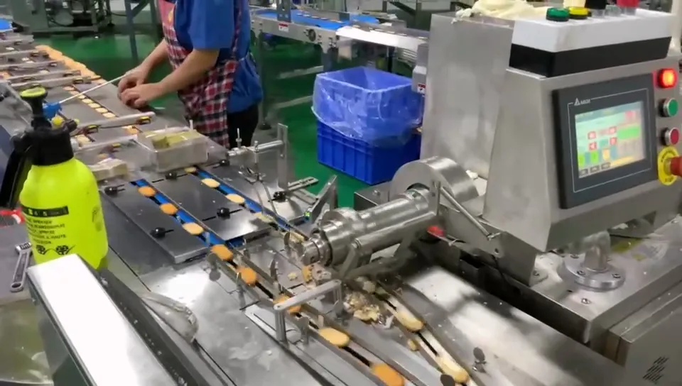 this is biscuits cream machine